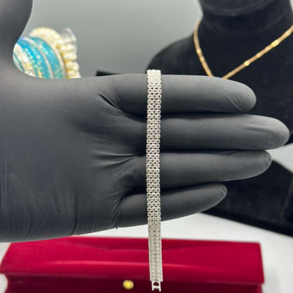 The ‘Lucky Aura’ Signature Suite — Adjustable Clover Motif & Geometric Pavé Slider Collection