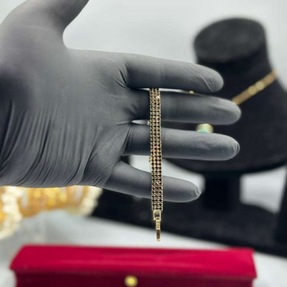 The ‘Lucky Aura’ Signature Suite — Adjustable Clover Motif & Geometric Pavé Slider Collection