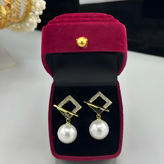 The ‘Luminous Halo’ Stud Suite — Radiant Round Solitaire & Floating Halo Collection