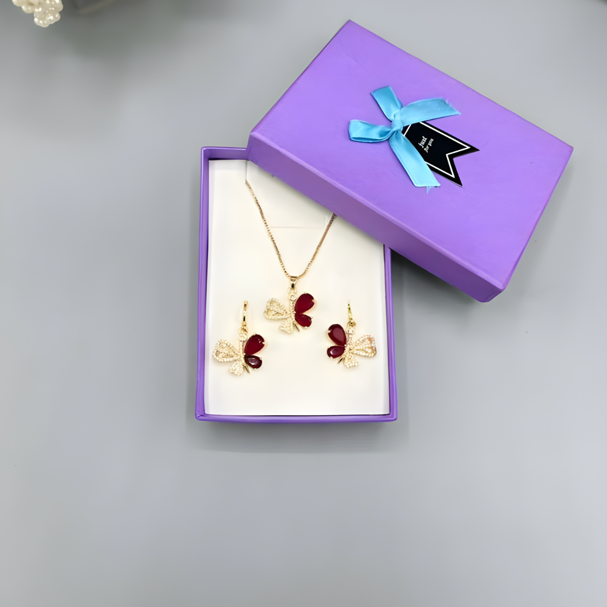The ‘Signature Radiance’ Ultimate Jewelry Suite — A Curated Collection of Gem-Tone Halos & Minimalist Classics