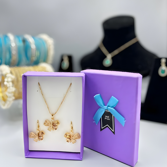 The ‘Signature Radiance’ Ultimate Jewelry Suite — A Curated Collection of Gem-Tone Halos & Minimalist Classics